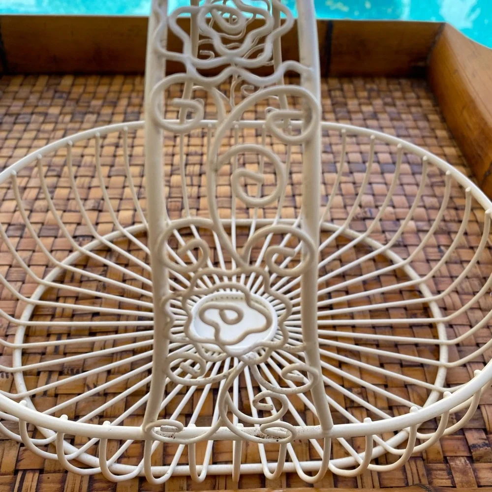 VTG Ivory Colored Wrought Iron Basket With Beautiful Intricate Details